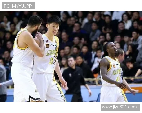 深圳网球队以83分稳居世锦赛积分榜首位展现强劲实力